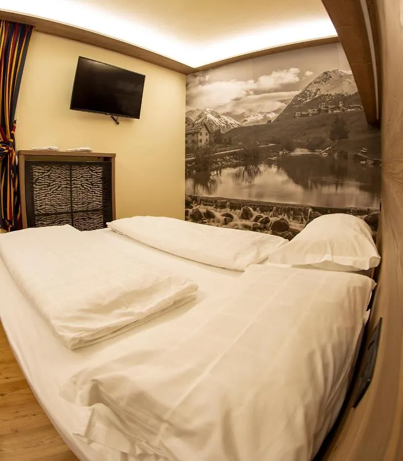 Hotel Touring Livigno 4*,  Italy