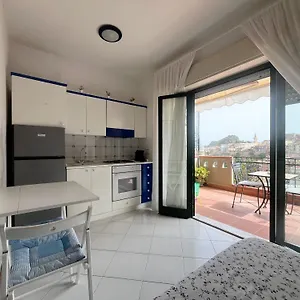 https://suite-gardenia.sicilyhotelsitaly.net