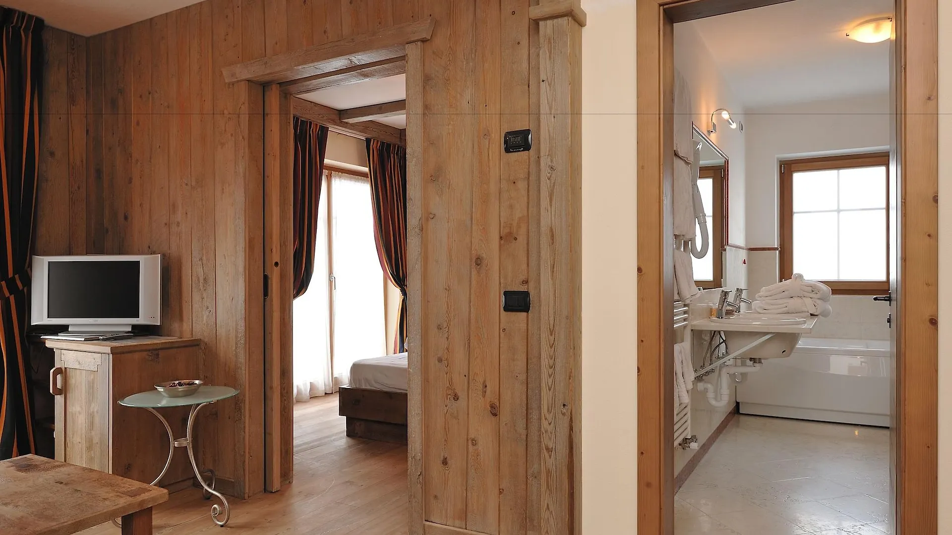 Hotel Touring Ливиньо